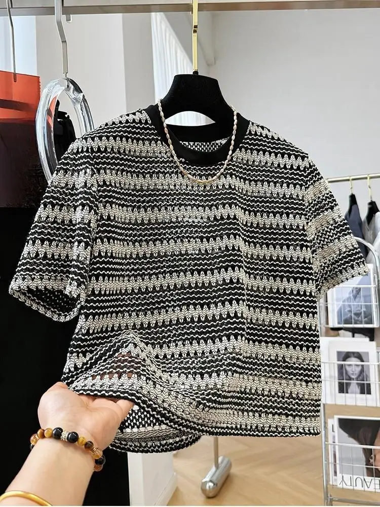 Women's T-shirt Summer New Wool Color blocked O-neck Short Sleeve Korean Loose Top Fashionable Luxury Pullover
Women's T-shirt Summer New Wool Color blocked O-neck Short Sleeve Korean Loose Top Fashionable Luxury Pullover