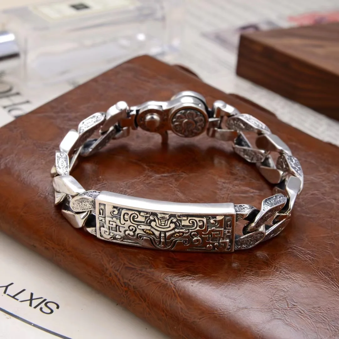 S925 Sterling Silver Original Design Ethnic Style Gluttonous Bracelet Men Can Turn Fashion Retro Bracelet Trendsetter
S925 Sterling Silver Original Design Ethnic Style Gluttonous Bracelet Men Can Turn Fashion Retro Bracelet Trendsetter