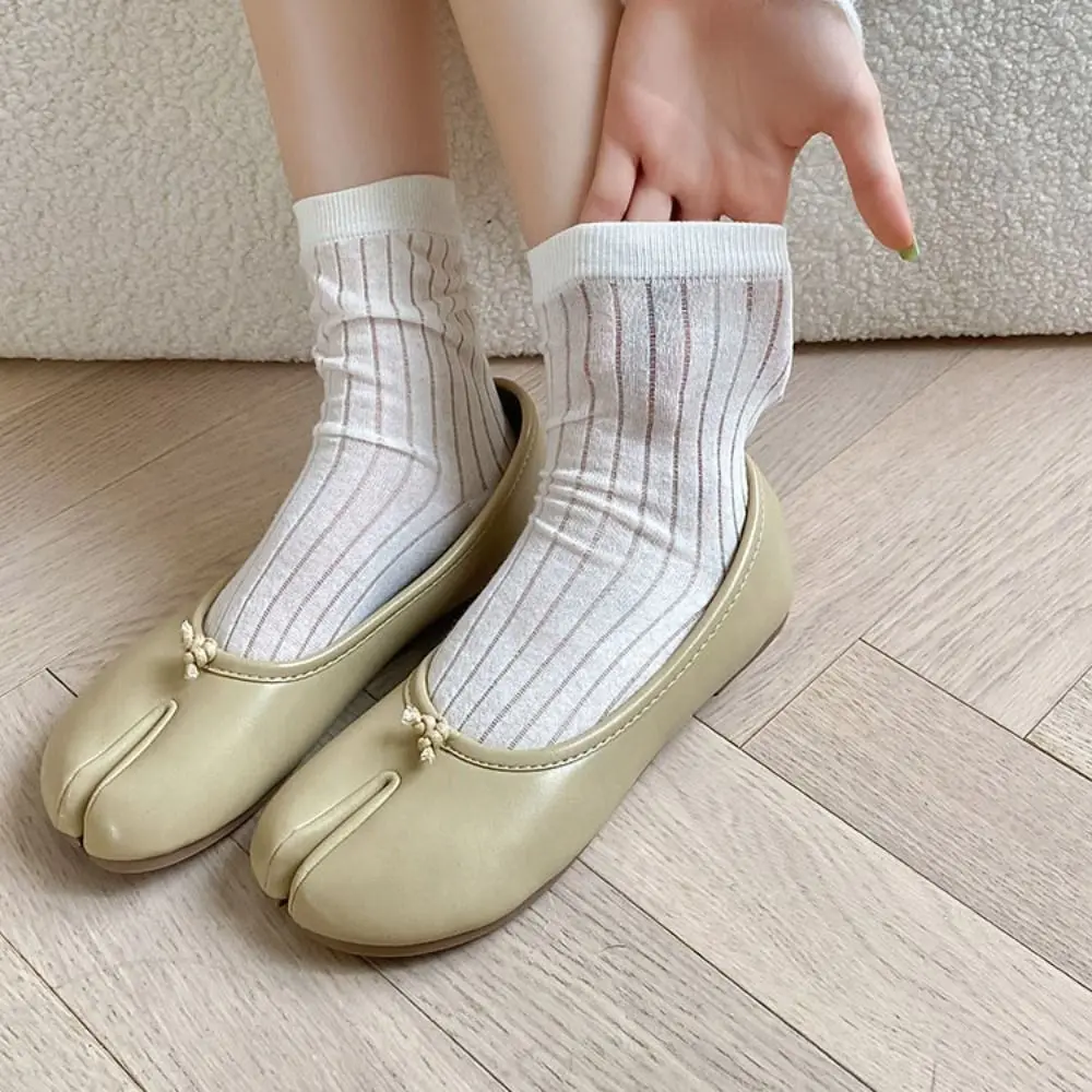 2Pairs Candy Color Two Toed Cotton Socks Anti Slip Lolita JK Split Toe Sock Solid Color Mid-calf Short Tube Socks School
2Pairs Candy Color Two Toed Cotton Socks Anti Slip Lolita JK Split Toe Sock Solid Color Mid-calf Short Tube Socks School