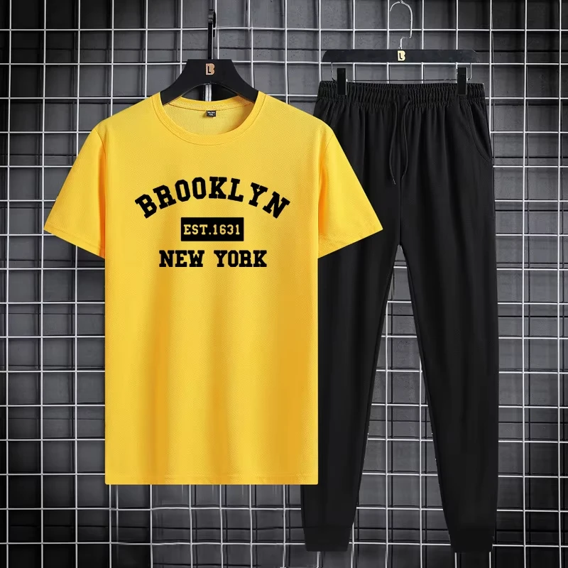 Fashionable and trendy sports outfit - summer pure cotton short-sleeved T-shirt and shorts set, new product in 2026
Fashionable and trendy sports outfit - summer pure cotton short-sleeved T-shirt and shorts set, new product in 2026