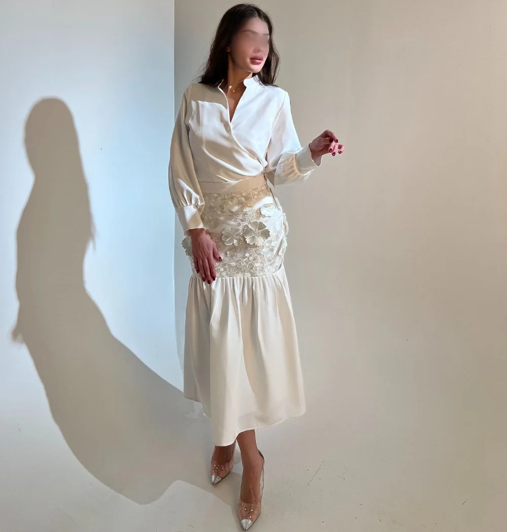 Customized Charmeuse Applique Pleat Sheath V-neck Midi Dresses Bespoke Occasion Fashion Simple Modern Style
Customized Charmeuse Applique Pleat Sheath V-neck Midi Dresses Bespoke Occasion Fashion Simple Modern Style