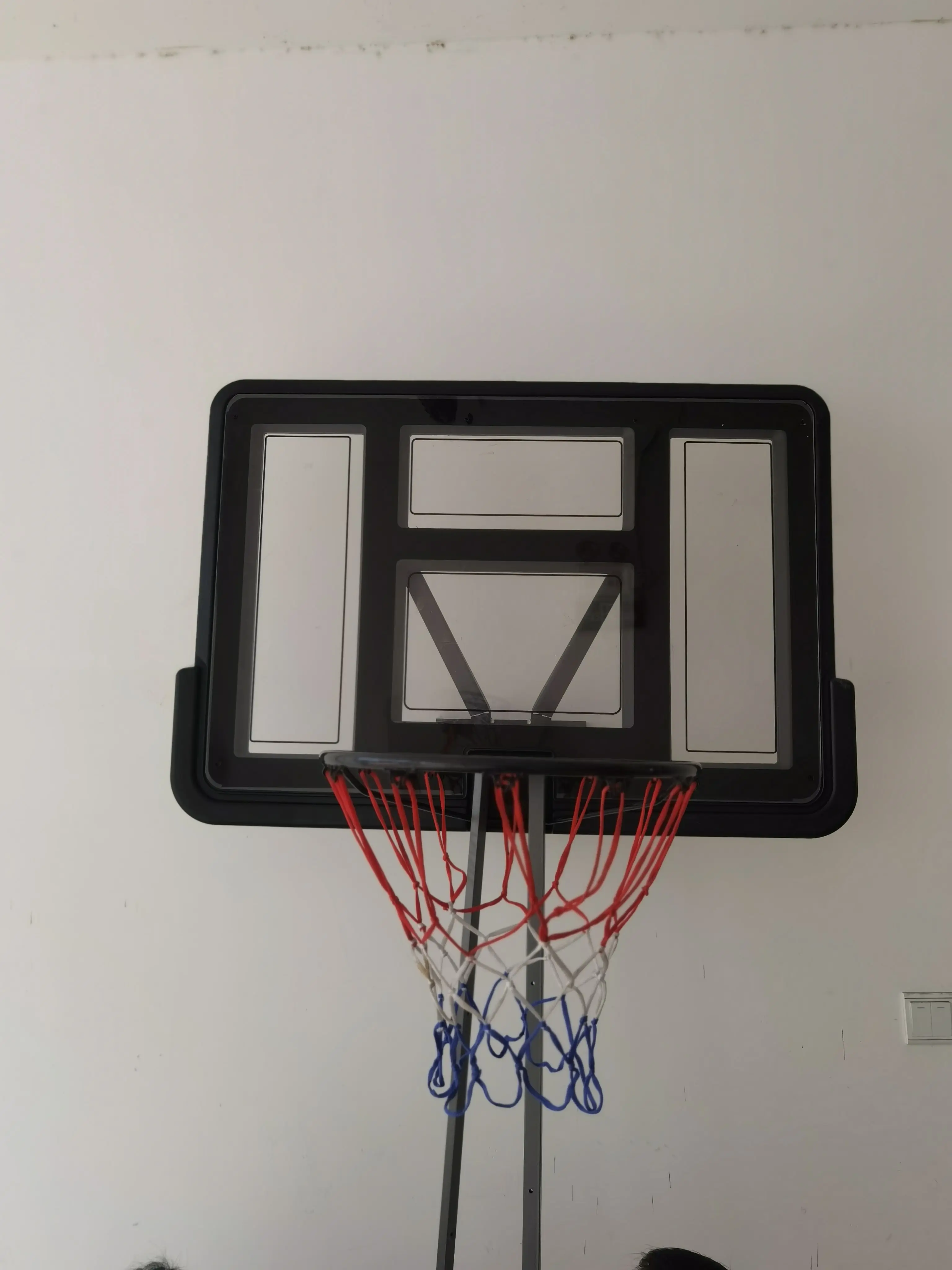 Adjustable Indoor/Outdoor Basketball Hoop Stand Goal PE Base Steel Pole Backboard for Kids Adults Portable Court Equipment Use
Adjustable Indoor/Outdoor Basketball Hoop Stand Goal PE Base Steel Pole Backboard for Kids Adults Portable Court Equipment Use