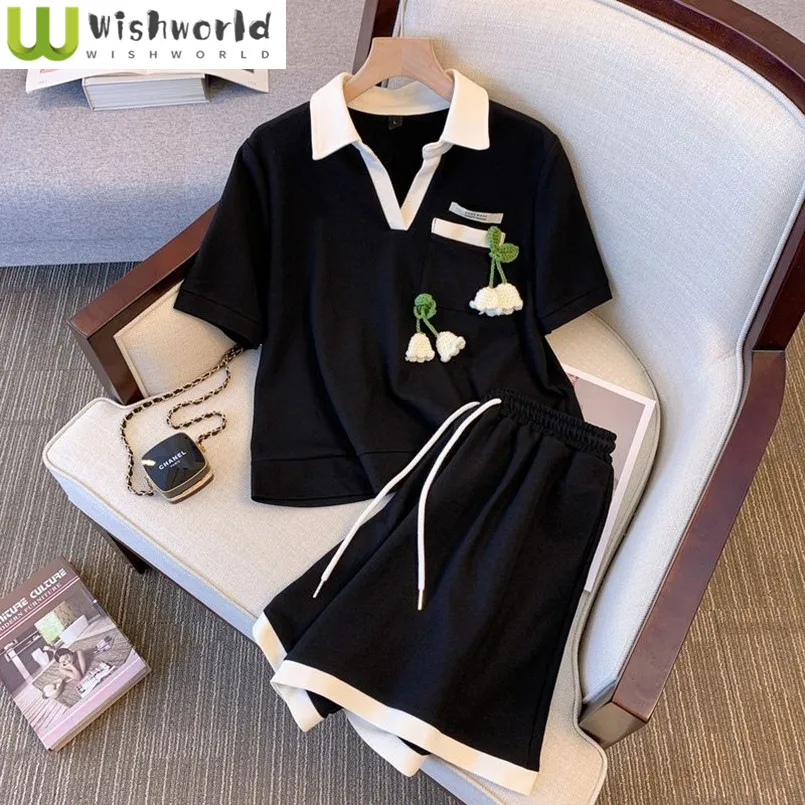 Polo Collar Short Sleeved T-shirt Set for Women's Summer Loose Casual Age Reducing Shorts Sports Two-piece Set
Polo Collar Short Sleeved T-shirt Set for Women's Summer Loose Casual Age Reducing Shorts Sports Two-piece Set