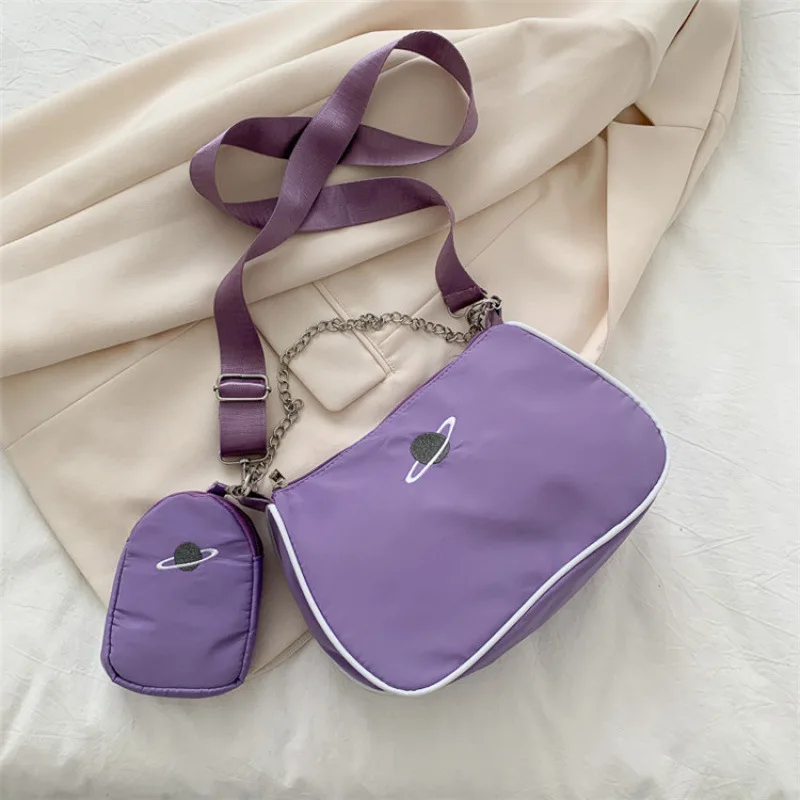 New summer Crossbody Bag versatile crossbody baguette shoulder bag chain detailing Fashion underarm bag Fresh crossbody Pouch
New summer Crossbody Bag versatile crossbody baguette shoulder bag chain detailing Fashion underarm bag Fresh crossbody Pouch
