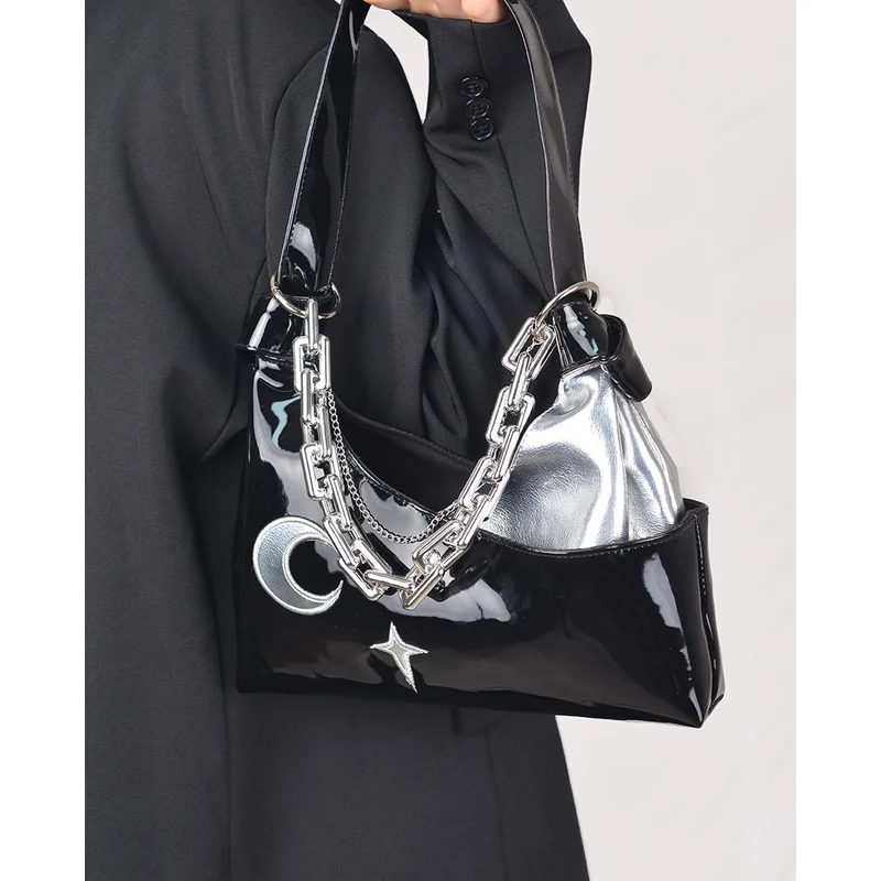 Gothic Dark Punk Underarm Bag Pu Leather Moon Patchwork Shoulder Bag Fashion Y2k Chain Handbag Korean Popular Aesthetic Bags New
Gothic Dark Punk Underarm Bag Pu Leather Moon Patchwork Shoulder Bag Fashion Y2k Chain Handbag Korean Popular Aesthetic Bags New