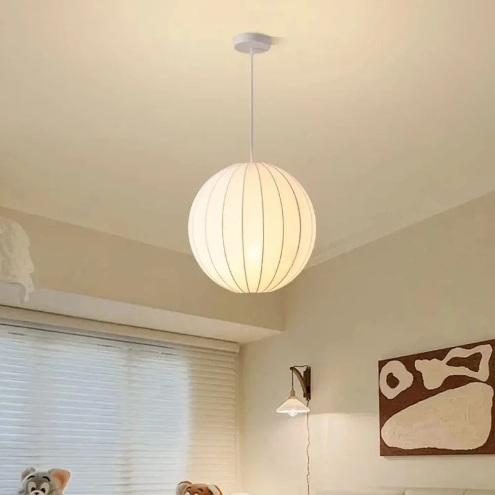 LED Ceiling Chandelier Pendant Light Iron Painted Imitation Silk Spray E27 Base Wide Voltage for Bedrooms and Living Room
LED Ceiling Chandelier Pendant Light Iron Painted Imitation Silk Spray E27 Base Wide Voltage for Bedrooms and Living Room