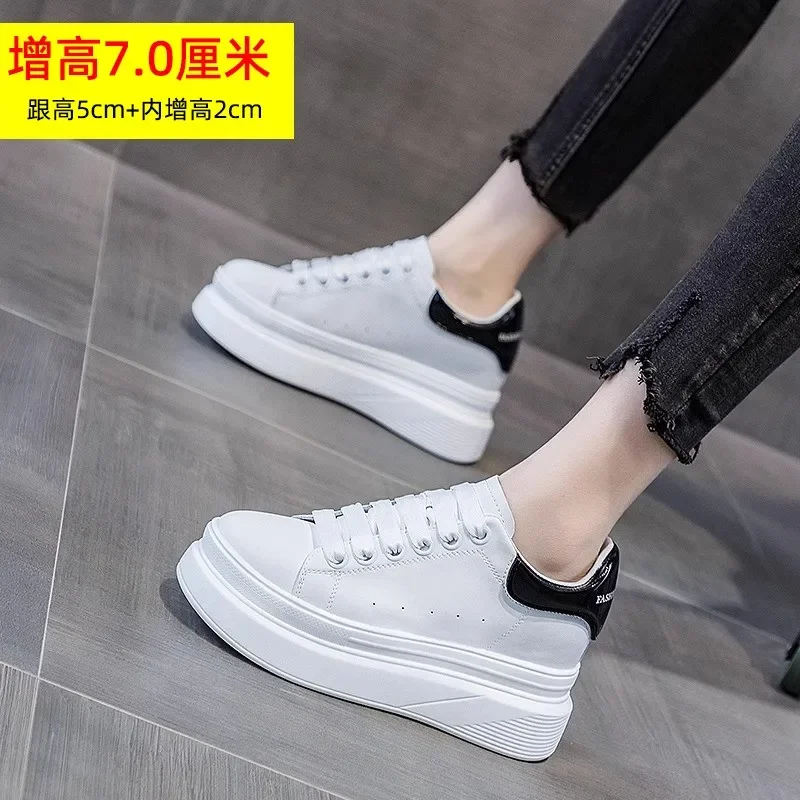 2026Luxury Sneakers Men Platform Casual Shoes Round Toe Lace-up Walking Shoes Woman Solid Color Crystal Designer Sneakers
2026Luxury Sneakers Men Platform Casual Shoes Round Toe Lace-up Walking Shoes Woman Solid Color Crystal Designer Sneakers