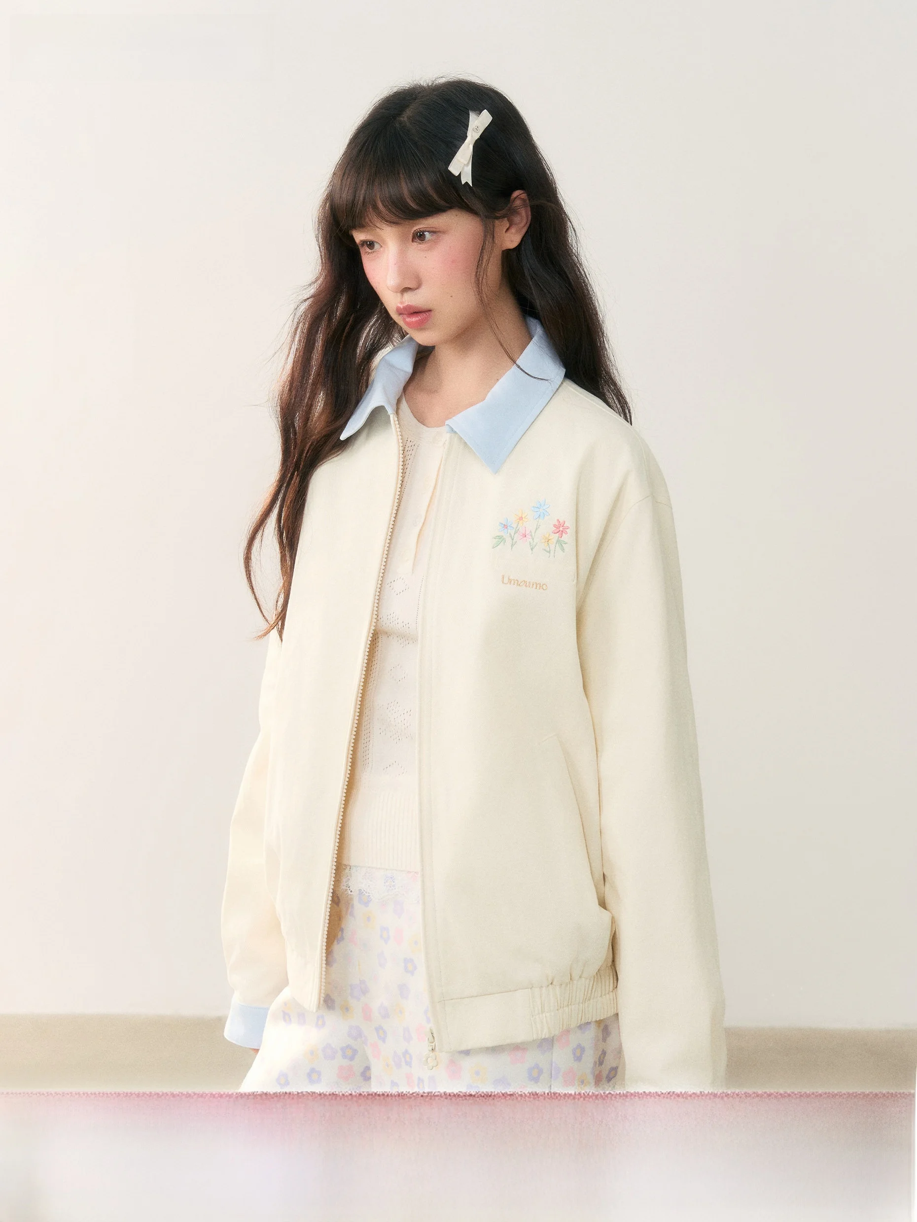 Женская осенняя модная куртка Umoumo с цветочной вышивкой, свободного кроя, повседневная верхняя одежда, контрастный дизайн, хлопковый материал
Женская осенняя модная куртка Umoumo с цветочной вышивкой, свободного кроя, повседневная верхняя одежда, контрастный дизайн, хлопковый материал