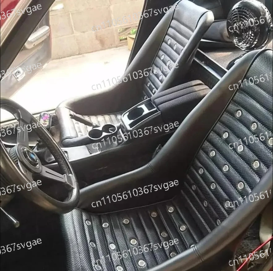 Симулятор спортивного автомобиля с VR-креслом, классическое ретро-автомобильное кресло, модифицированное гоночное сиденье.
Симулятор спортивного автомобиля с VR-креслом, классическое ретро-автомобильное кресло, модифицированное гоночное сиденье.