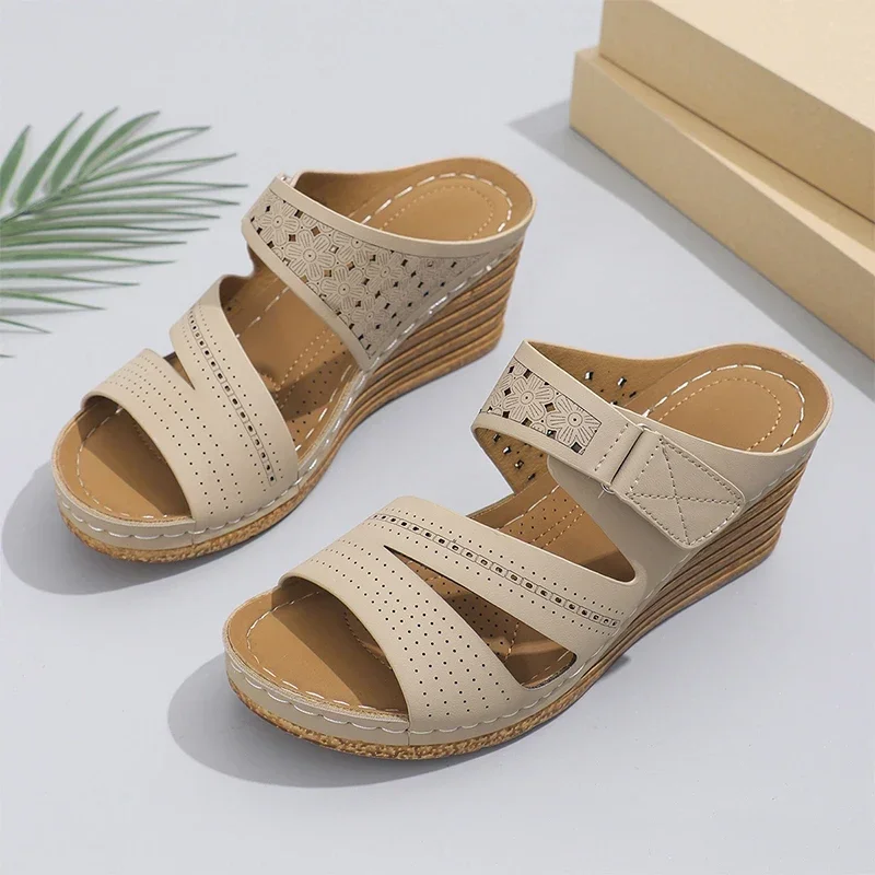 Platform Slippers Women Shoes High Heels Wedges Sandals 2024 Trend Beach Slides Summer Flip Flop Casual Pumps Sandalias De Mujer
Platform Slippers Women Shoes High Heels Wedges Sandals 2024 Trend Beach Slides Summer Flip Flop Casual Pumps Sandalias De Mujer