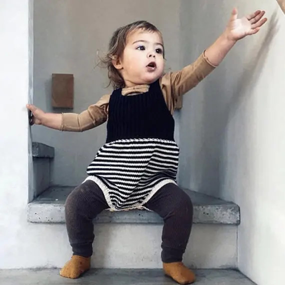 Spring Autumn Baby Boys Girls Knitted Rompers Solid Color Striped Sleeveless Bodysuits Jumpsuits Square Collar Newborn Outfit
Spring Autumn Baby Boys Girls Knitted Rompers Solid Color Striped Sleeveless Bodysuits Jumpsuits Square Collar Newborn Outfit
