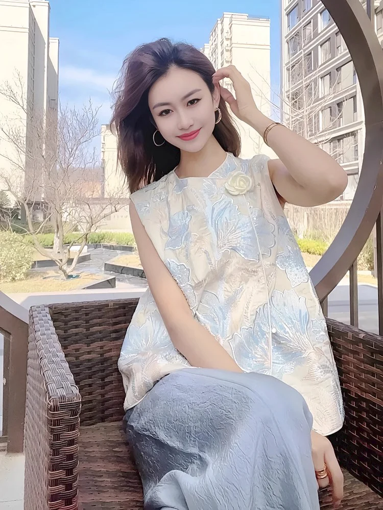 New Chinese Style Fashion Set Women's Sleeveless Top High Waist Wide Leg Pants Two Piece Set Summer Design Sensation
New Chinese Style Fashion Set Women's Sleeveless Top High Waist Wide Leg Pants Two Piece Set Summer Design Sensation