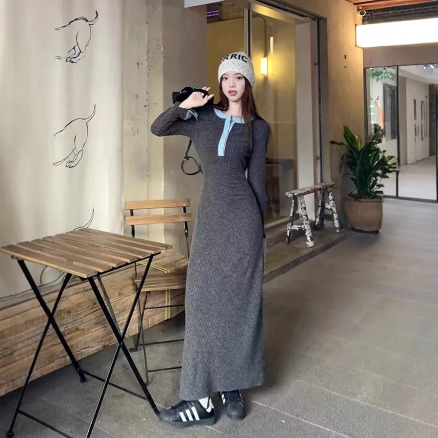 Gray Knitted Long Dress Women's Base Layer Sweater Dress Autumn Winter New Style Artistic Midi Skirt Polyester Fiber
Gray Knitted Long Dress Women's Base Layer Sweater Dress Autumn Winter New Style Artistic Midi Skirt Polyester Fiber