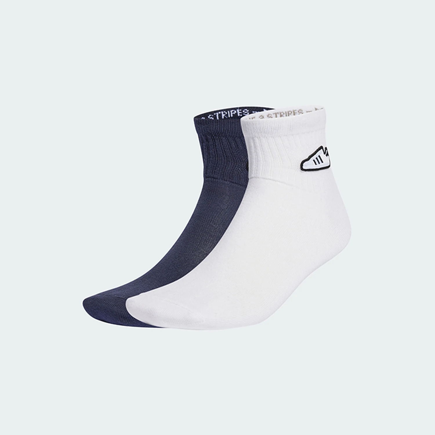 Мужские и женские дышащие спортивные носки Adidas из натуральной клевера, две пары IU2690
Мужские и женские дышащие спортивные носки Adidas из натуральной клевера, две пары IU2690