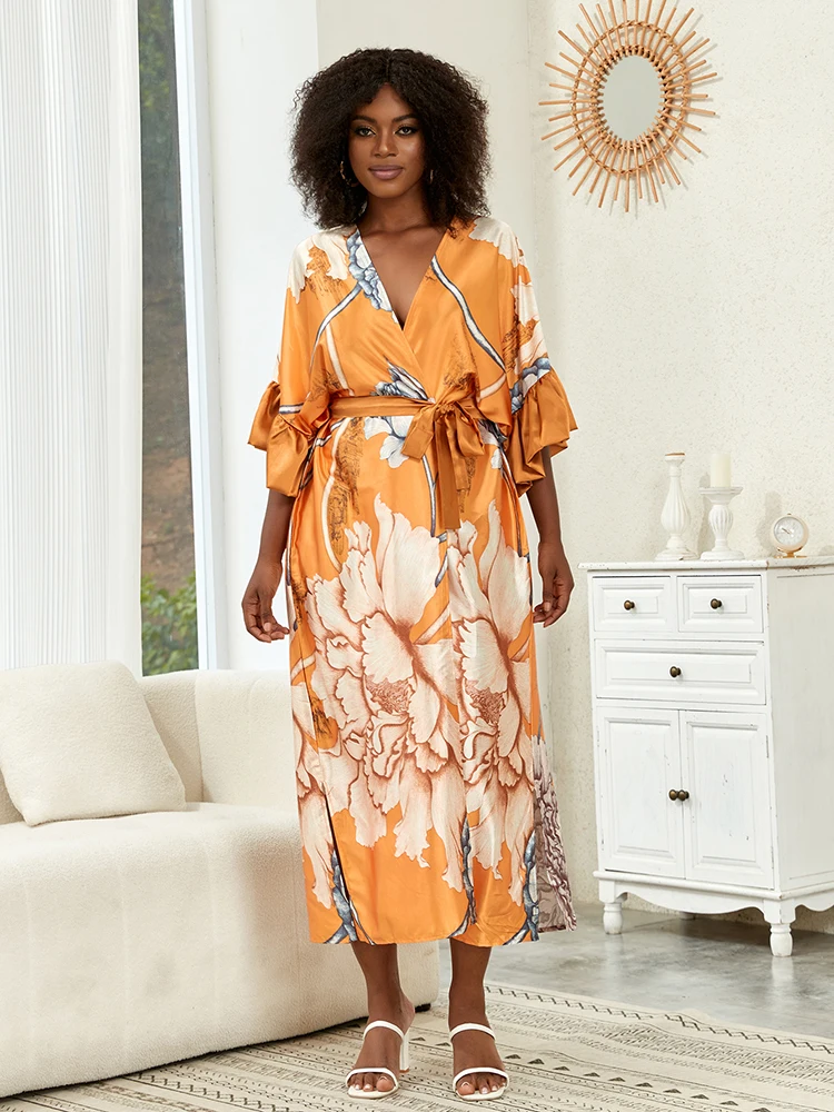 Plus Size Ethnic Inspired Retro Batwing Sleeve Loose Long Maxi Dress
Plus Size Ethnic Inspired Retro Batwing Sleeve Loose Long Maxi Dress