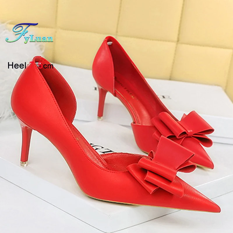 Модные красные женские туфли-лодочки на шпильке 7,5 см с бантом, декоративные, на высоком каблуке, с вырезом сбоку, для свадьбы
Модные красные женские туфли-лодочки на шпильке 7,5 см с бантом, декоративные, на высоком каблуке, с вырезом сбоку, для свадьбы