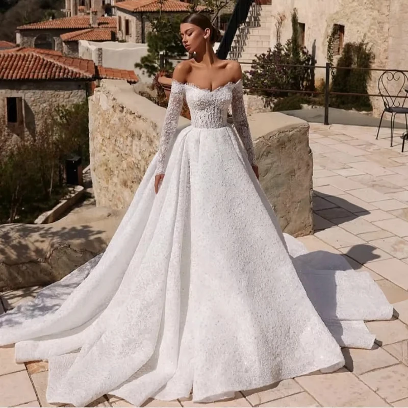 Bohemian Off the Shoulder Wedding Dress Long Lace Sleeves Bridal Dress A-line Ball Gown Wedding Gown for classic church weddings
Bohemian Off the Shoulder Wedding Dress Long Lace Sleeves Bridal Dress A-line Ball Gown Wedding Gown for classic church weddings