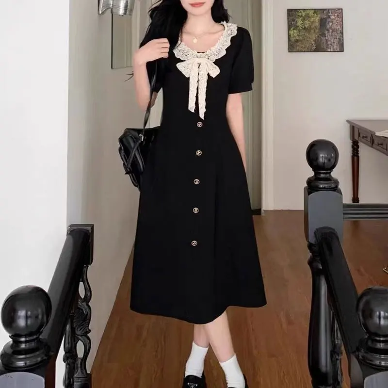 Elegant Round Neck Lace Bow Dresses A-Line Waist Summer Solid Color Basic Female Clothing Short Sleeve Vintage Button Midi Dress
Elegant Round Neck Lace Bow Dresses A-Line Waist Summer Solid Color Basic Female Clothing Short Sleeve Vintage Button Midi Dress
