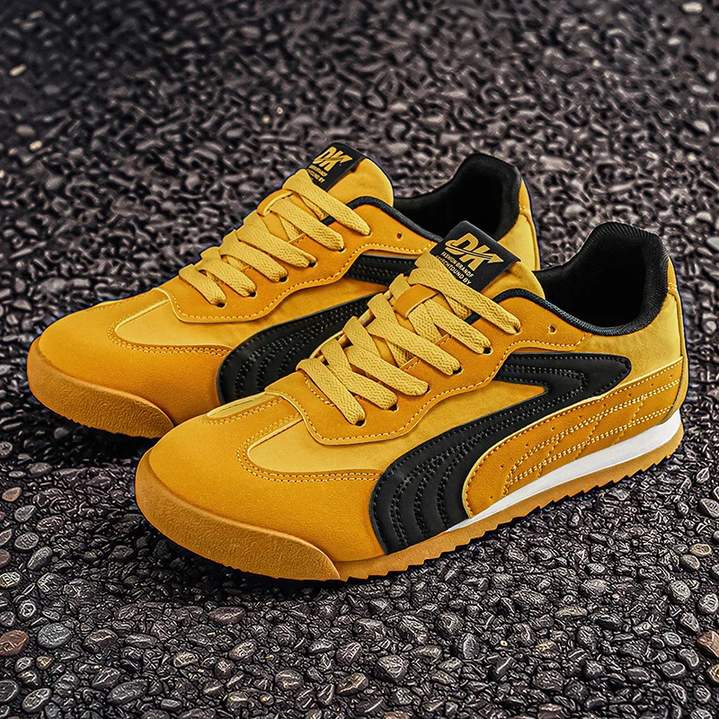 Fashion Men's Shoes Trend Lightweight Men's Sneakers and Casual Shoes Soft Sole Comfortabl Running Shoes for Men Tenis Masculino
Fashion Men's Shoes Trend Lightweight Men's Sneakers and Casual Shoes Soft Sole Comfortabl Running Shoes for Men Tenis Masculino
