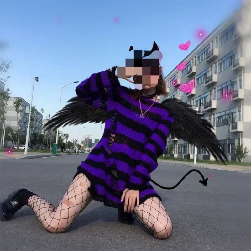 Осенний новый уличный топ в стиле панк, готика, длинный свитер унисекс, женский полосатый крутой джемпер с вырезами, сломанный джемпер, свободный рок, тонкий темный
Осенний новый уличный топ в стиле панк, готика, длинный свитер унисекс, женский полосатый крутой джемпер с вырезами, сломанный джемпер, свободный рок, тонкий темный