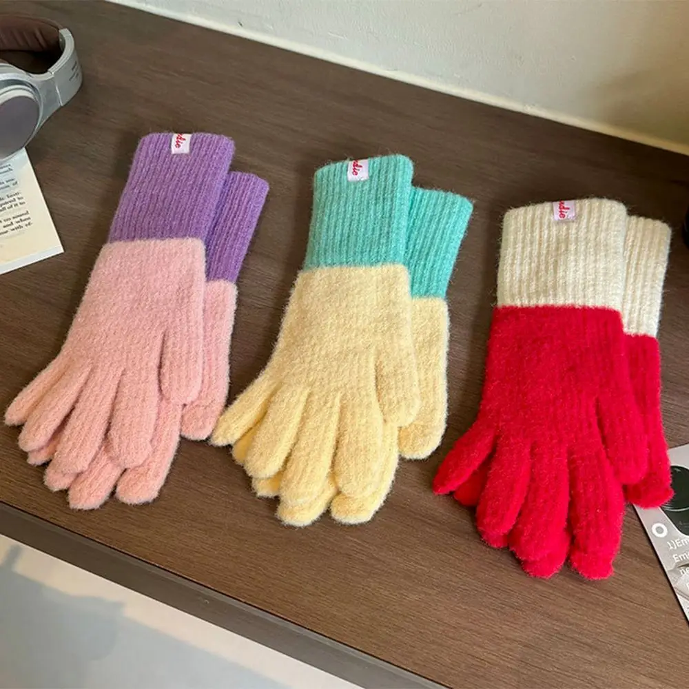 Colorful Warm Woolen Gloves Thick Touch Screen Riding Five Fingers Gloves Prevent Cold Knitting Electric Vehicle Warm Gloves
Colorful Warm Woolen Gloves Thick Touch Screen Riding Five Fingers Gloves Prevent Cold Knitting Electric Vehicle Warm Gloves