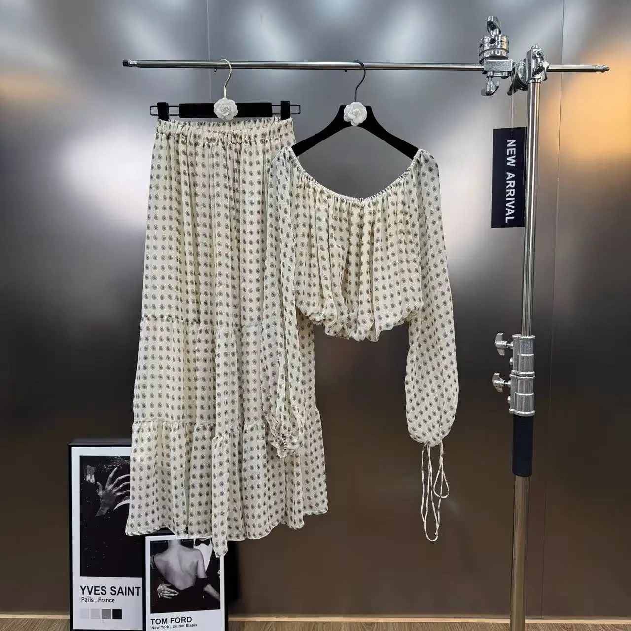 Women Champagne Polka Dot Two Piece Set Sexy Long Sleeve Short Top + Slim Long Skirt See Through Suits Party Evening Outfit 
Women Champagne Polka Dot Two Piece Set Sexy Long Sleeve Short Top + Slim Long Skirt See Through Suits Party Evening Outfit