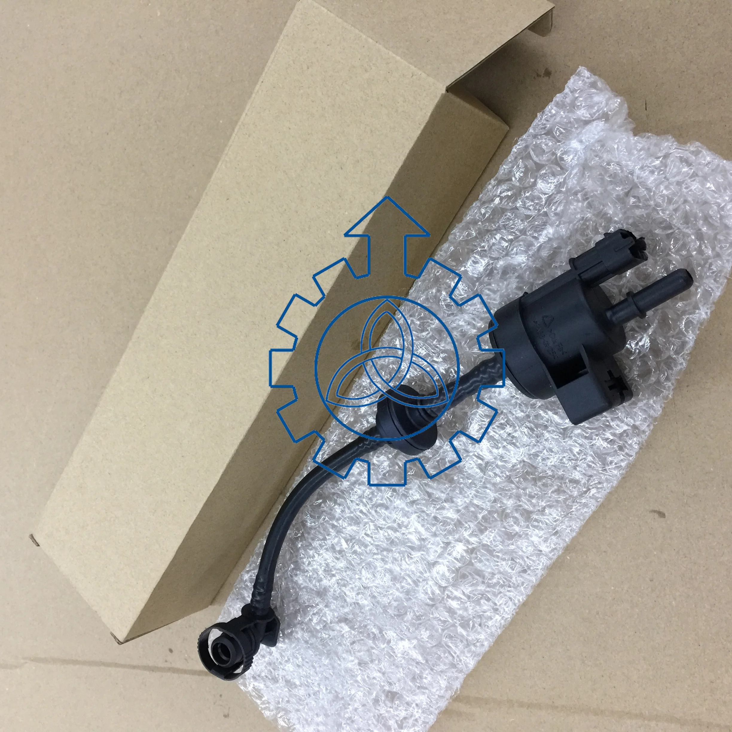 55573017 0280142505 55576071 XN-For Chevy Trax Sonic Cruze Buick Encore Vapor 1.4L Canister Purge Solenoid Valve
55573017 0280142505 55576071 XN-For Chevy Trax Sonic Cruze Buick Encore Vapor 1.4L Canister Purge Solenoid Valve