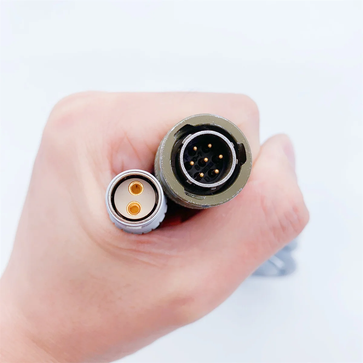 Совершенно новый кабель питания, номер детали :HW-VXX-03-011-01 для лазерного сканера Riegl VZ-1000 VZ-2000i VZ-400 VZ-4000 VZ-6000 Кабель питания
Совершенно новый кабель питания, номер детали :HW-VXX-03-011-01 для лазерного сканера Riegl VZ-1000 VZ-2000i VZ-400 VZ-4000 VZ-6000 Кабель питания