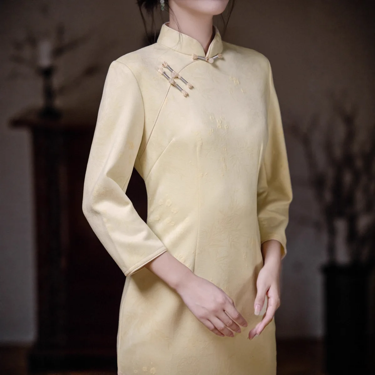 Yellow Suede Qipao Improved Chinese Style Dress Plus Size 3Xl Chesongam Female Wedding Party Dress New Year Party Vestidos
Yellow Suede Qipao Improved Chinese Style Dress Plus Size 3Xl Chesongam Female Wedding Party Dress New Year Party Vestidos