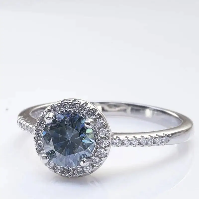 925 Sterling Silver 1CT D Color Moissanite Rings Fine Jewelry For Women Fashion Engagement Wedding Party
925 Sterling Silver 1CT D Color Moissanite Rings Fine Jewelry For Women Fashion Engagement Wedding Party