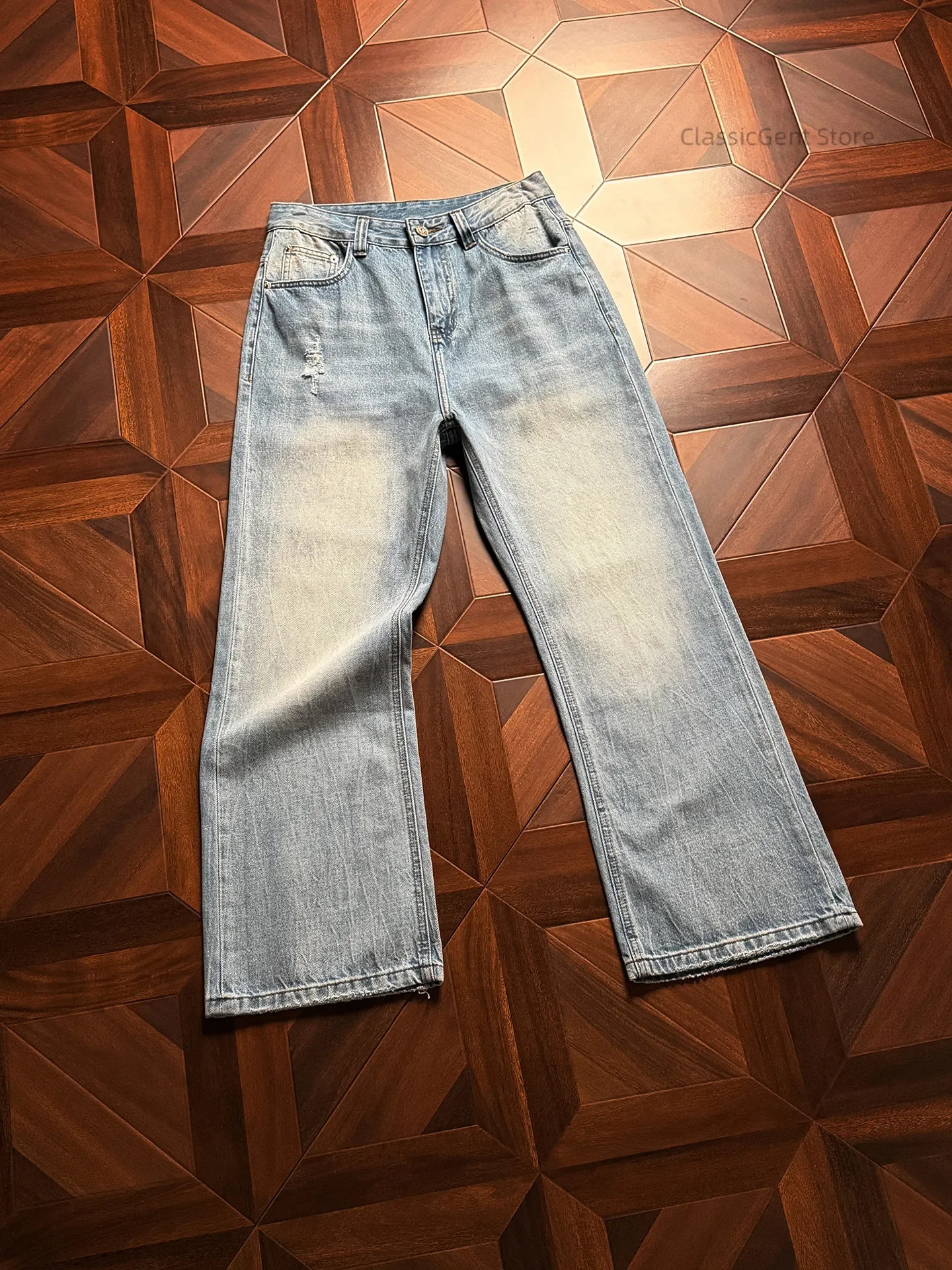Tie Flower Crack Design, Natural Faded Texture 10.8 oz Slight Pull Jeans
Tie Flower Crack Design, Natural Faded Texture 10.8 oz Slight Pull Jeans