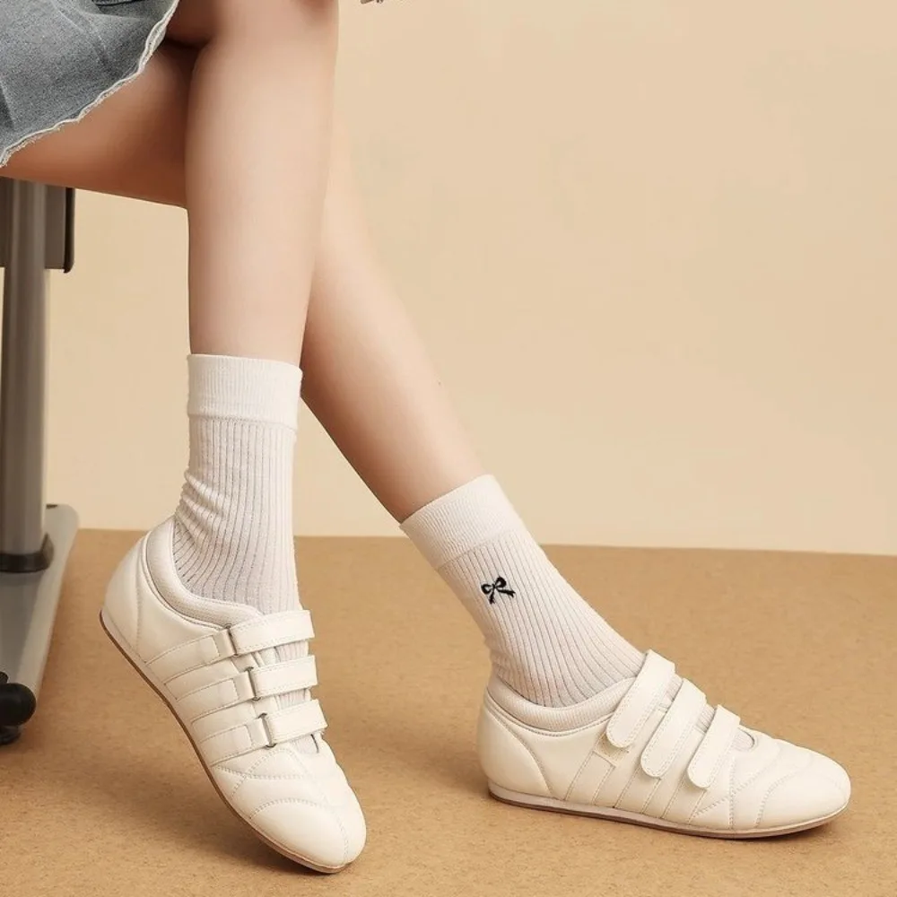 Casual Flat Round-toe Ballet Shoes Elegant Simple Mary Jane Women's Casual Sports Inner Height-increasing Bowling Shoes
Casual Flat Round-toe Ballet Shoes Elegant Simple Mary Jane Women's Casual Sports Inner Height-increasing Bowling Shoes
