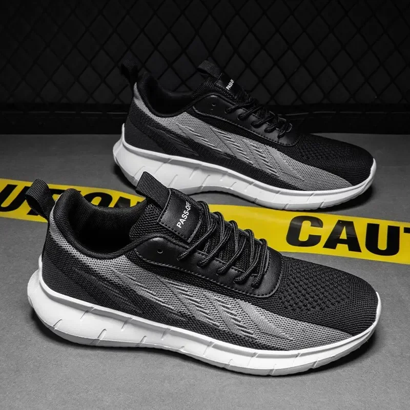 Fashion Color Matching Original New Wear Buffer Shock Design Professional Sports Multi-functional Fitness Outdoor Running Shoes
Fashion Color Matching Original New Wear Buffer Shock Design Professional Sports Multi-functional Fitness Outdoor Running Shoes