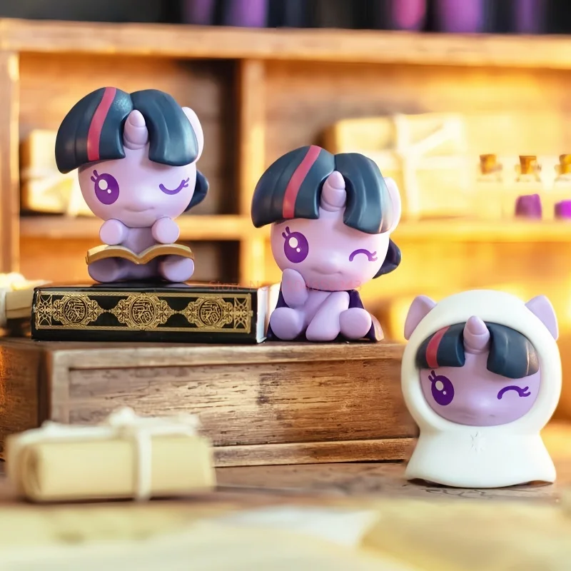 Горячий My Little Pony Twilight Sparkle Magic House Q, милая светящаяся слепая коробка, новые модные игрушки, аниме, подарки-сюрпризы Ambitus
Горячий My Little Pony Twilight Sparkle Magic House Q, милая светящаяся слепая коробка, новые модные игрушки, аниме, подарки-сюрпризы Ambitus