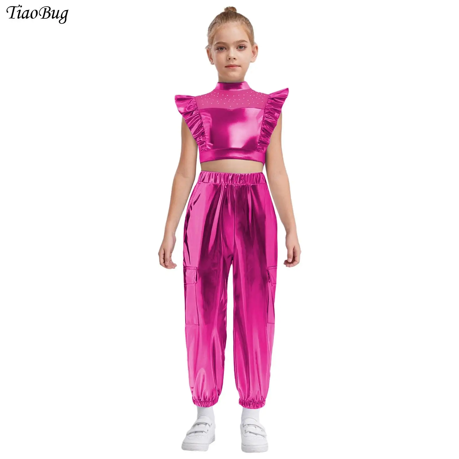 Kids Girls Hip-Hop Set Jazz Dance Outfits Mock Neck Rhinestone Mesh Sleeveless Metallic Shiny Ruffle Crop Tops with Cargo Pants
Kids Girls Hip-Hop Set Jazz Dance Outfits Mock Neck Rhinestone Mesh Sleeveless Metallic Shiny Ruffle Crop Tops with Cargo Pants