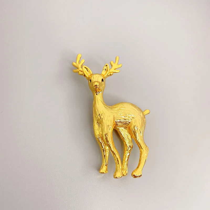 Fashion Deer Brooch Personalized Sweater Coat Decoration Cute Animal Accessories
Fashion Deer Brooch Personalized Sweater Coat Decoration Cute Animal Accessories