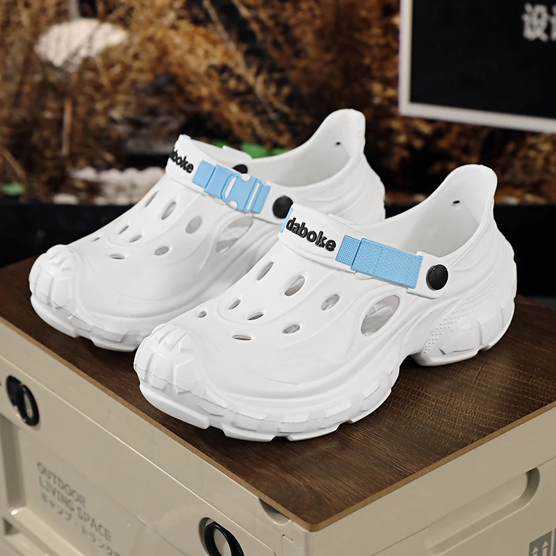 Men's shoes with holes, thick soles, toe caps, slippers, sandals, outdoor beach, summer versatile, fashionable and trendy shoes,
Men's shoes with holes, thick soles, toe caps, slippers, sandals, outdoor beach, summer versatile, fashionable and trendy shoes,