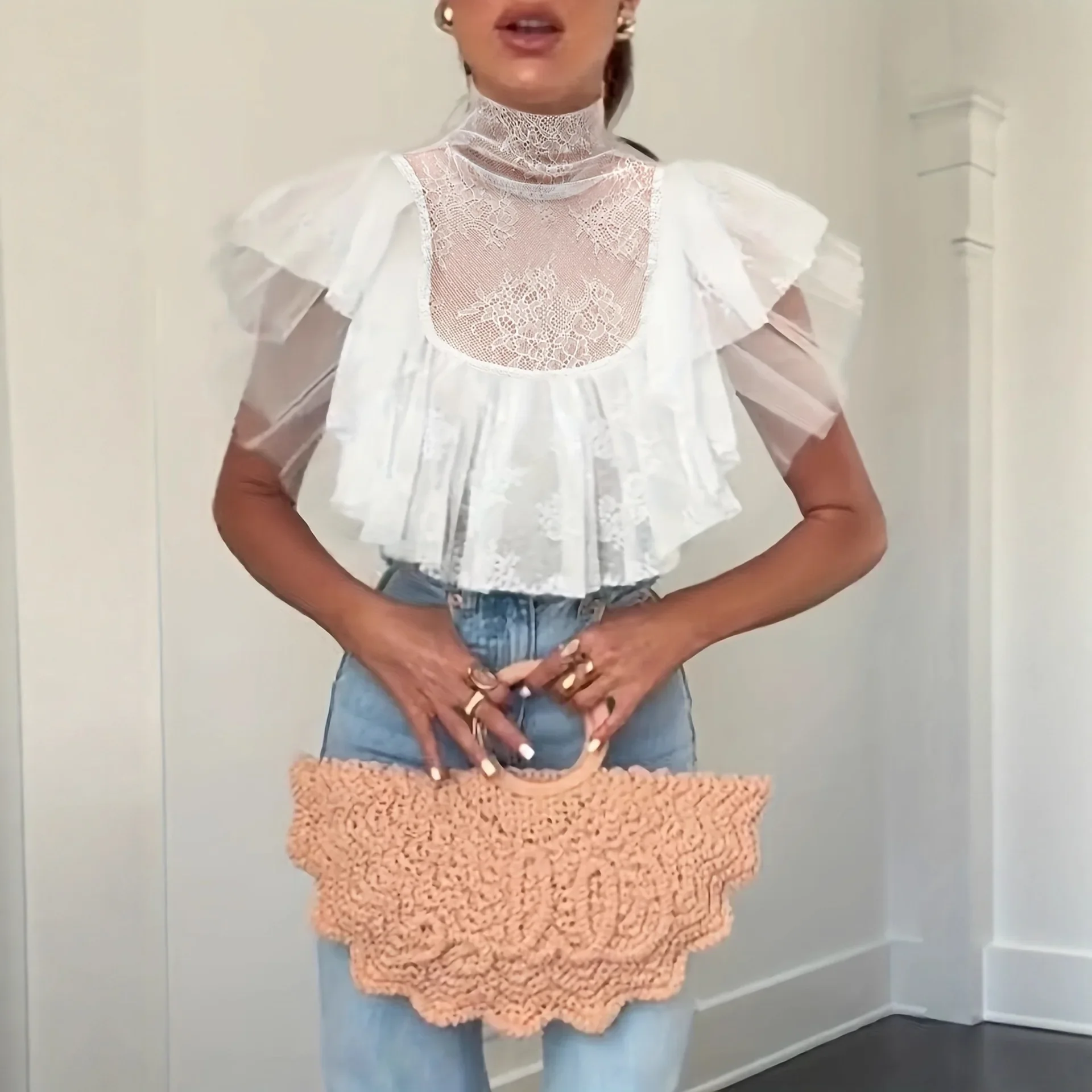 New short top turtleneck lace mesh lace perspective cascade splicing sexy T-shirt
New short top turtleneck lace mesh lace perspective cascade splicing sexy T-shirt