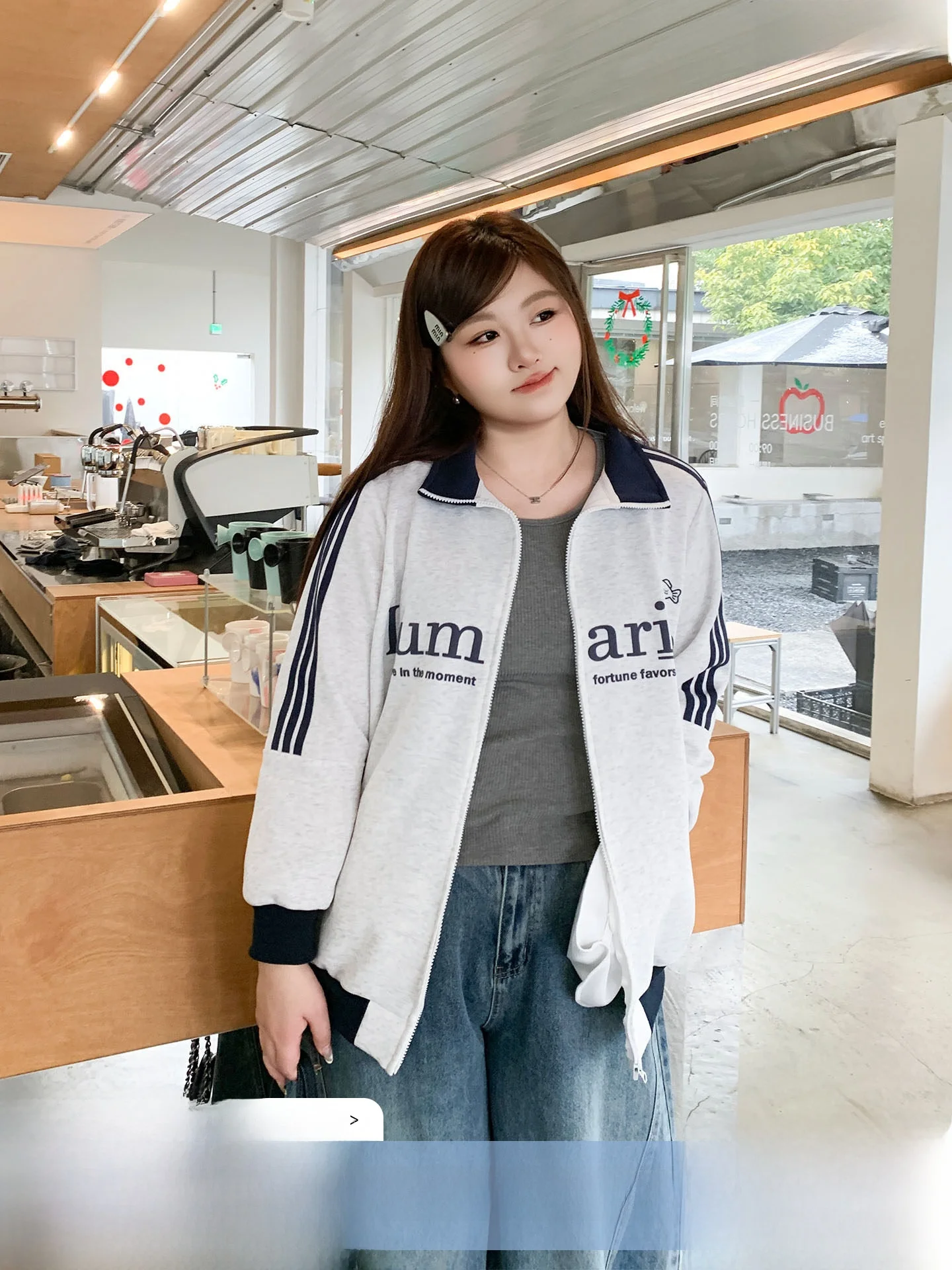 YUZI Fish Roe American Sport Jacket Retro Grey Three Bars Loose Commute Casual Spring Large Size Women's Outerwear
YUZI Fish Roe American Sport Jacket Retro Grey Three Bars Loose Commute Casual Spring Large Size Women's Outerwear