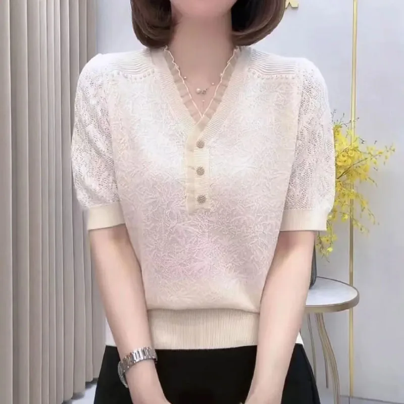 Fashion Short Beading Sleeve Knitted Sweater Women Pullovers Summer V-Neck Knit Sweater Pullover Women Tops Women Clothing Q3807
Fashion Short Beading Sleeve Knitted Sweater Women Pullovers Summer V-Neck Knit Sweater Pullover Women Tops Women Clothing Q3807