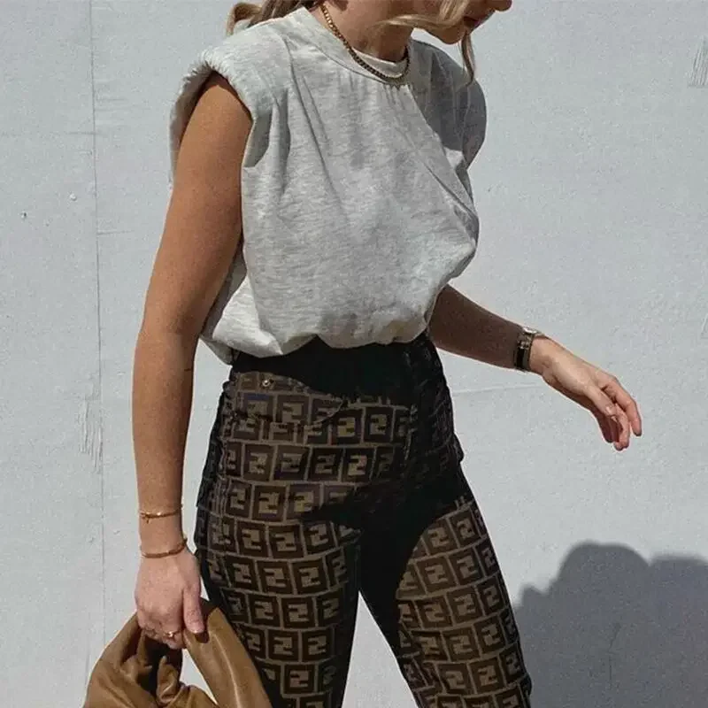 Women Padded Shoulder T-shirts Office Lady Pullover Women Elegant Clothes 2024 Summer Sleeveless Solid Round Neck Top
Women Padded Shoulder T-shirts Office Lady Pullover Women Elegant Clothes 2024 Summer Sleeveless Solid Round Neck Top
