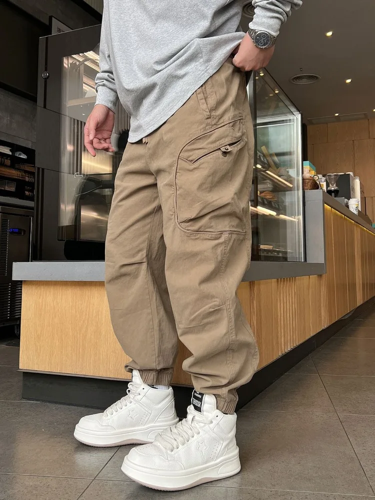 American Design Loose Men's Casual Pants Autumn 2025 Cargo Workwear Multi-ket Trousers Luxury Long Sweatpants
American Design Loose Men's Casual Pants Autumn 2025 Cargo Workwear Multi-ket Trousers Luxury Long Sweatpants