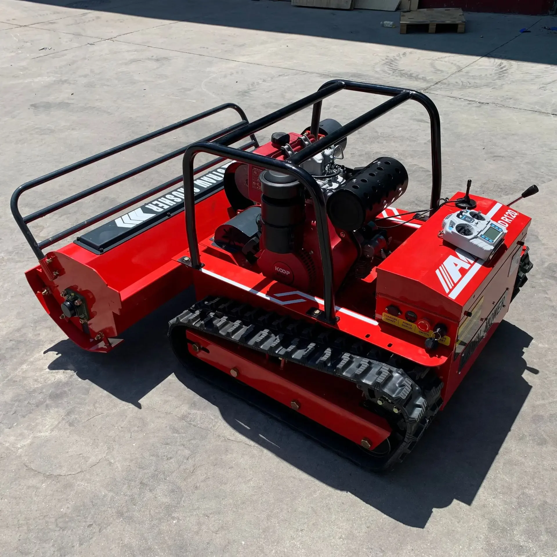 Cortacésped con control remoto para jardín, máquina de deshierbe agrícola con oruga, recién mejorada
Cortacésped con control remoto para jardín, máquina de deshierbe agrícola con oruga, recién mejorada