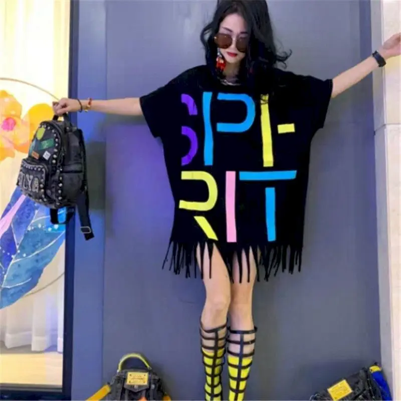 Oversized T-shirts for Women Spring Summer Trend Short Sleeved Loose Top Mid Length Tassel T Shirt Letter Print Hollowed Out Tee
Oversized T-shirts for Women Spring Summer Trend Short Sleeved Loose Top Mid Length Tassel T Shirt Letter Print Hollowed Out Tee