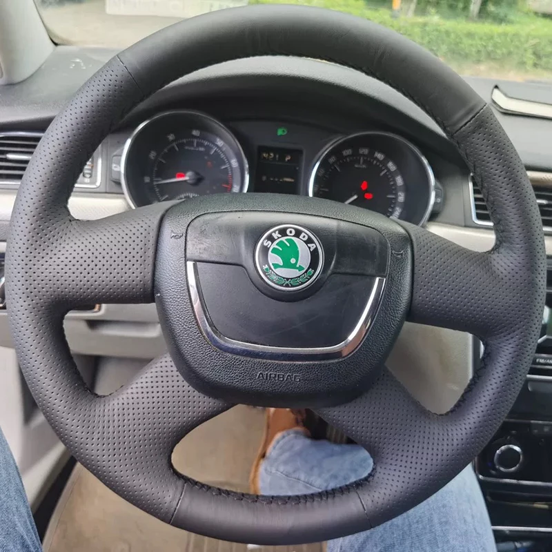 Ручное шитье своими руками для Skoda Octavia Fabia Superb автомобильные аксессуары из натуральной кожи и углеродного волокна для интерьера
Ручное шитье своими руками для Skoda Octavia Fabia Superb автомобильные аксессуары из натуральной кожи и углеродного волокна для интерьера