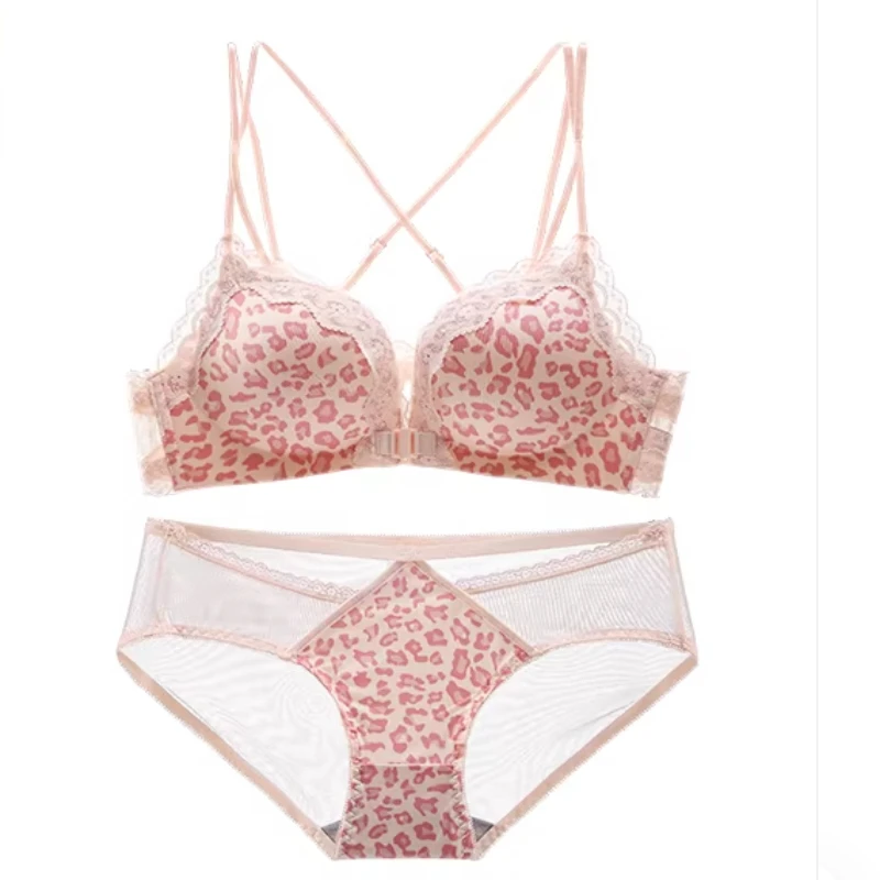 Bestselling Leopard Print Sexy Lingerie Set for Women, Front Closure Push Up Bra, Lift Up Support Comfort Daily Intimates Wear
Bestselling Leopard Print Sexy Lingerie Set for Women, Front Closure Push Up Bra, Lift Up Support Comfort Daily Intimates Wear