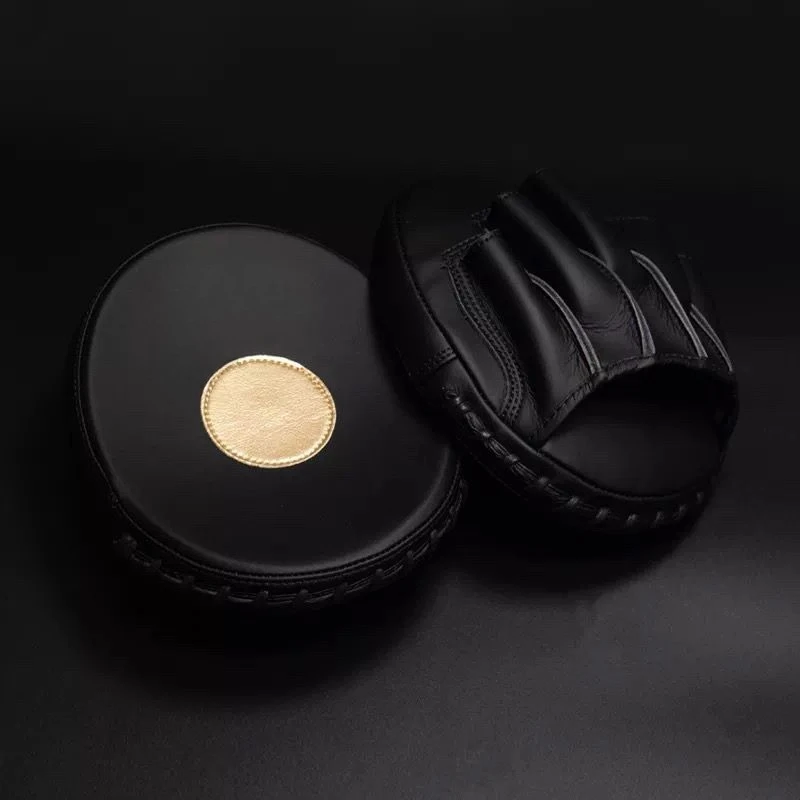 Boxing microfiber skin shaving target Ultra-thin precise response speed Sanda curved small hand target
Boxing microfiber skin shaving target Ultra-thin precise response speed Sanda curved small hand target