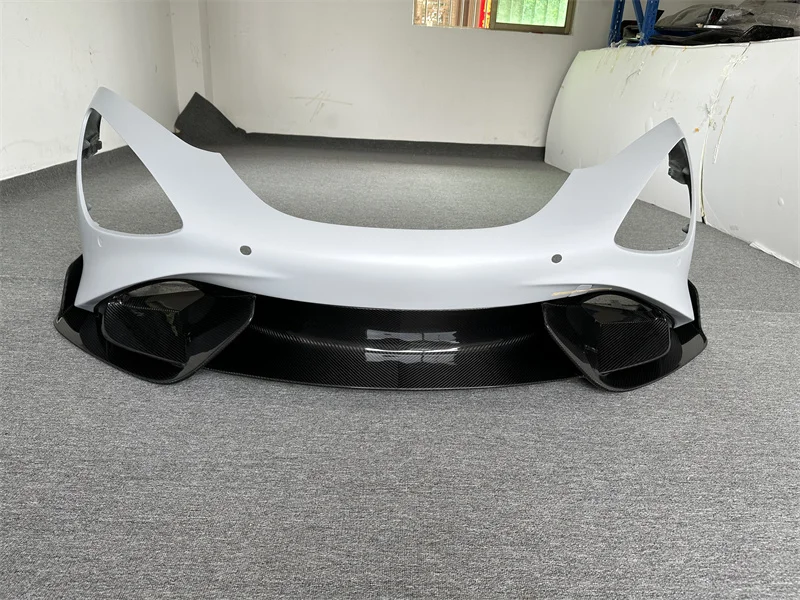 720S Modification Upgrade 765LT Front Bumper Lip Separator Semi Carbon Fiber Body Kit Suitable for McLaren 720S 2017-19
720S Modification Upgrade 765LT Front Bumper Lip Separator Semi Carbon Fiber Body Kit Suitable for McLaren 720S 2017-19