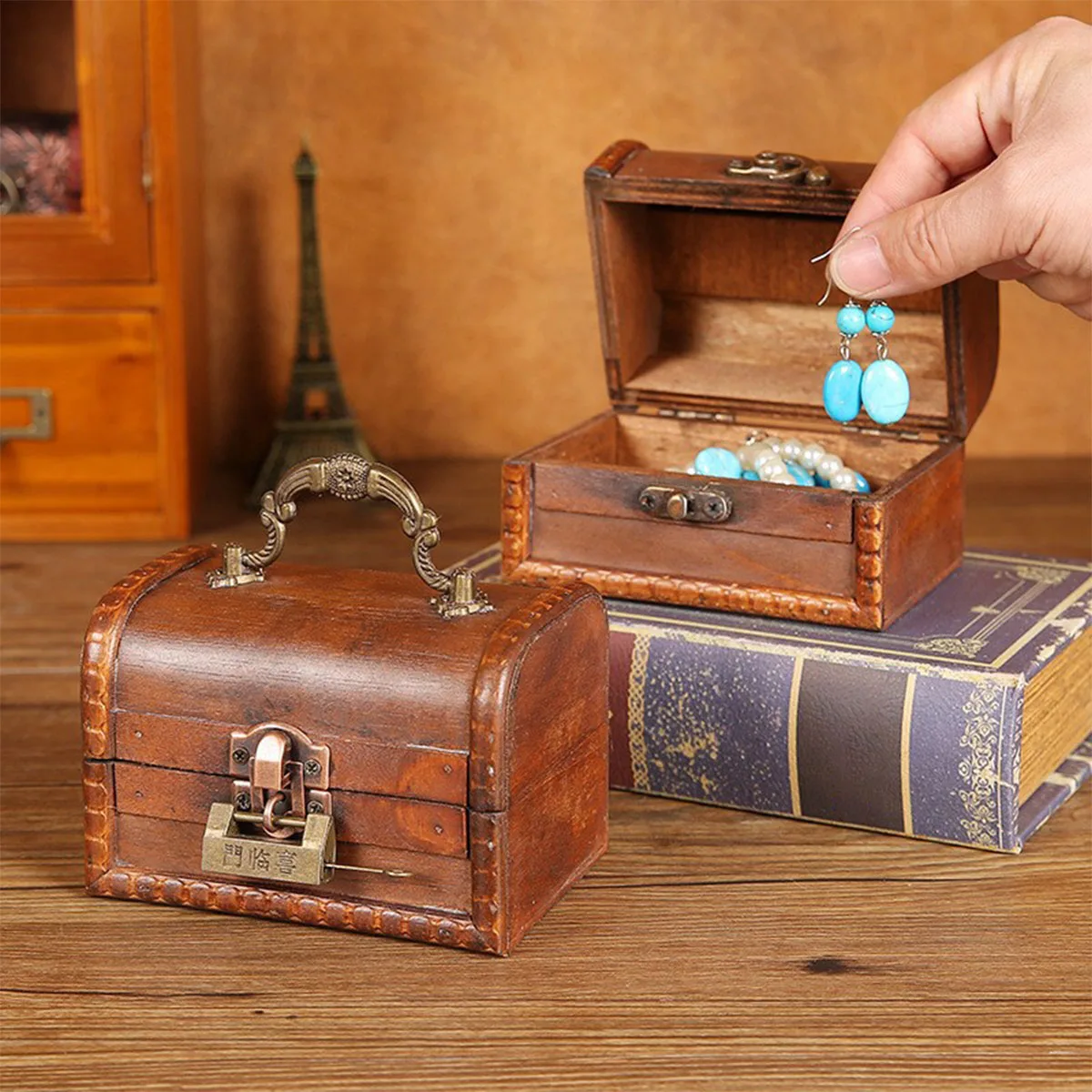 Wooden Box Combination Lock, Wood Storage Box Decorative Lockable Chest for Keepsakes, Valuables, Accessories, Treasured Items
Wooden Box Combination Lock, Wood Storage Box Decorative Lockable Chest for Keepsakes, Valuables, Accessories, Treasured Items