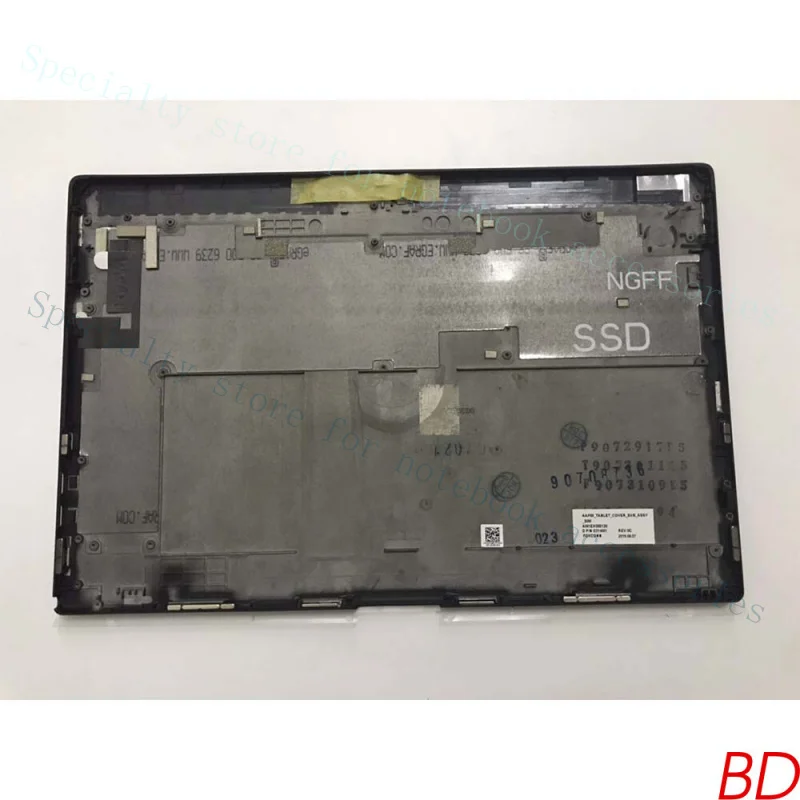 Задняя крышка/корпус для Dell XPS 12 (9250) Latitude 12 (7275) 03Y4M1, класс A+
Задняя крышка/корпус для Dell XPS 12 (9250) Latitude 12 (7275) 03Y4M1, класс A+